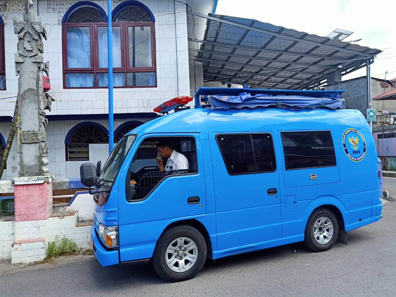 Sosialisasi Bahaya Narkoba dan Program Rehabilitasi Menggunakan Mobil Sosialisasi Bahaya Narkoba dan Program Rehabilitasi Menggunakan Mobil