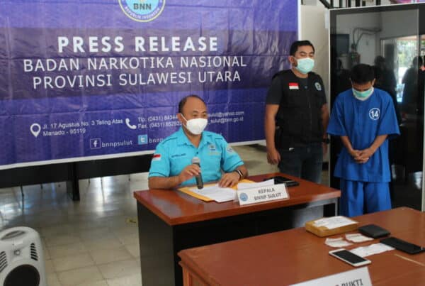 Rilis : BNNP Sulut Amankan Kurir Sabu