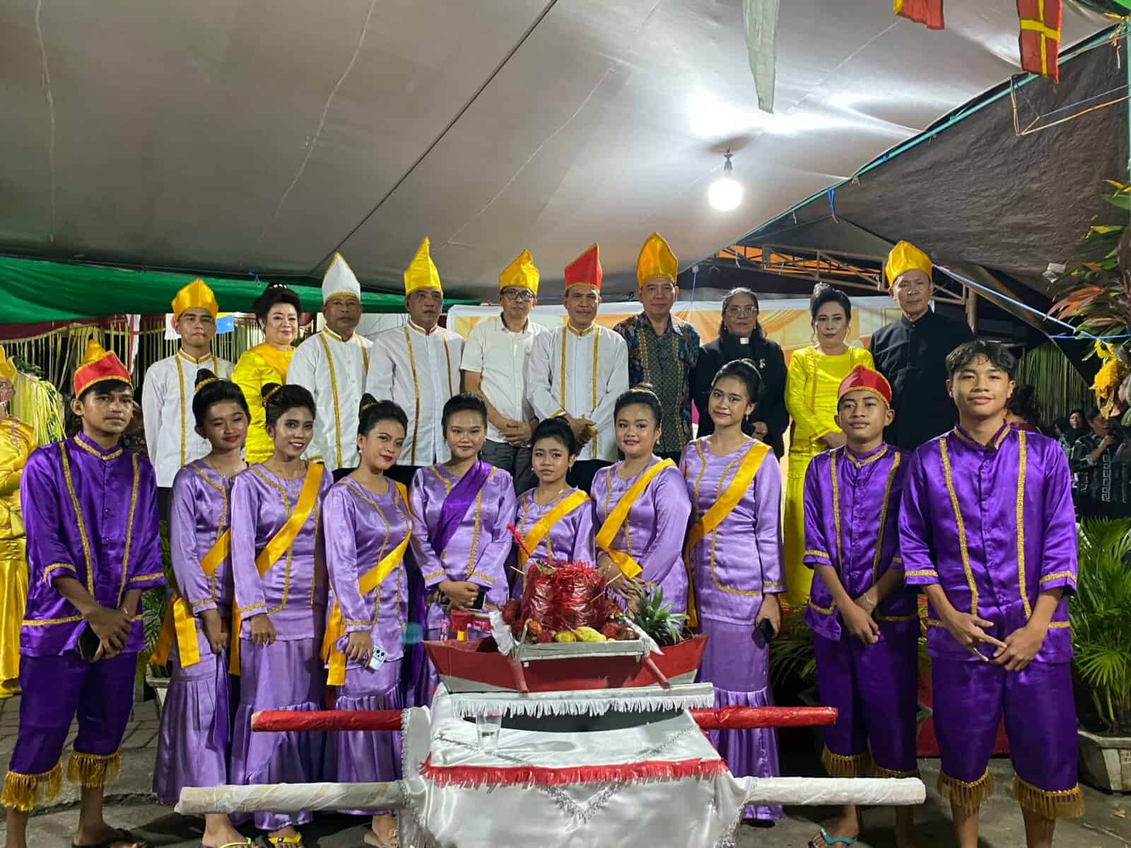 Hadiri acara Tulude Konsep Otomatis