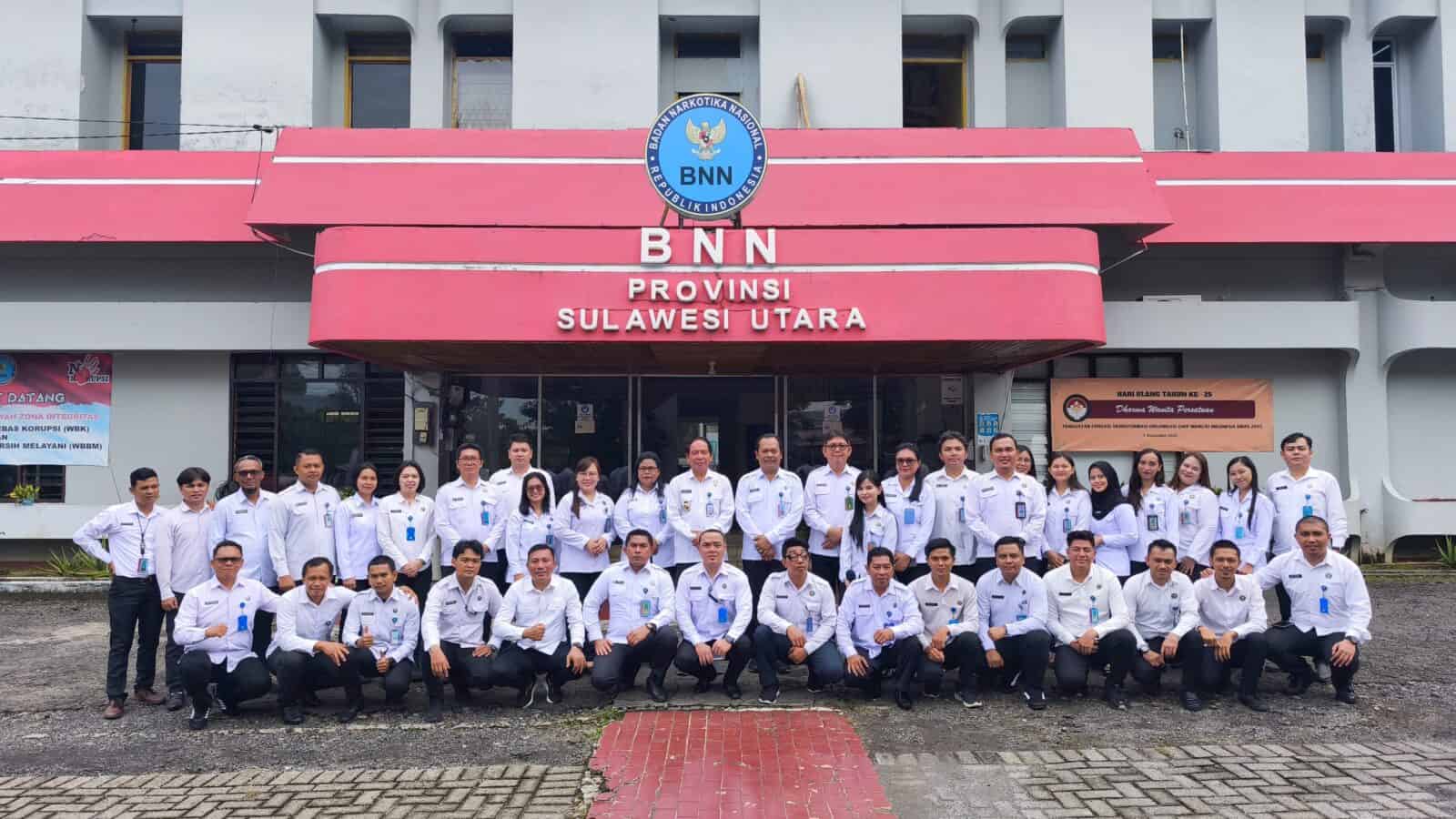 BNNP SULUT Gelar Apel Perdana Tahun 2025 BNNP SULUT Gelar Apel Perdana Tahun 2025